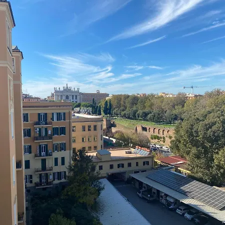 게스트하우스 La Rosa Di 4 In Heart Of San Giovanni
